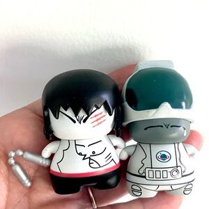 Kidrobot ninja & Astronaut vinyl toy figures set of 2